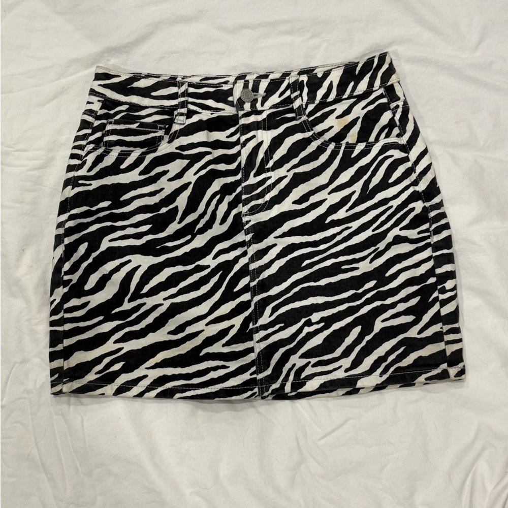Garage Black and White Animal Print Mini Skirt